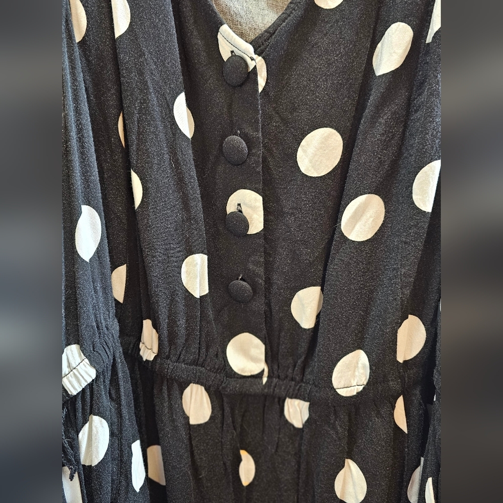 Torrid Black & White Dot Challis Retro Skater Midi Dress - Picture 3 of 9